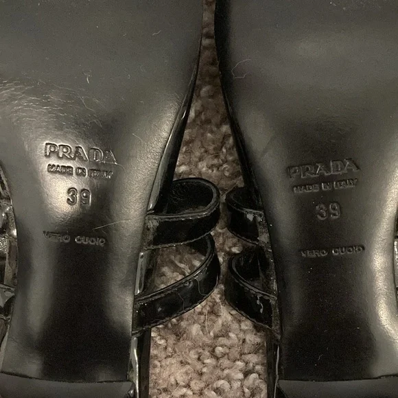 Vintage Prada Heels - Picture 4 of 5